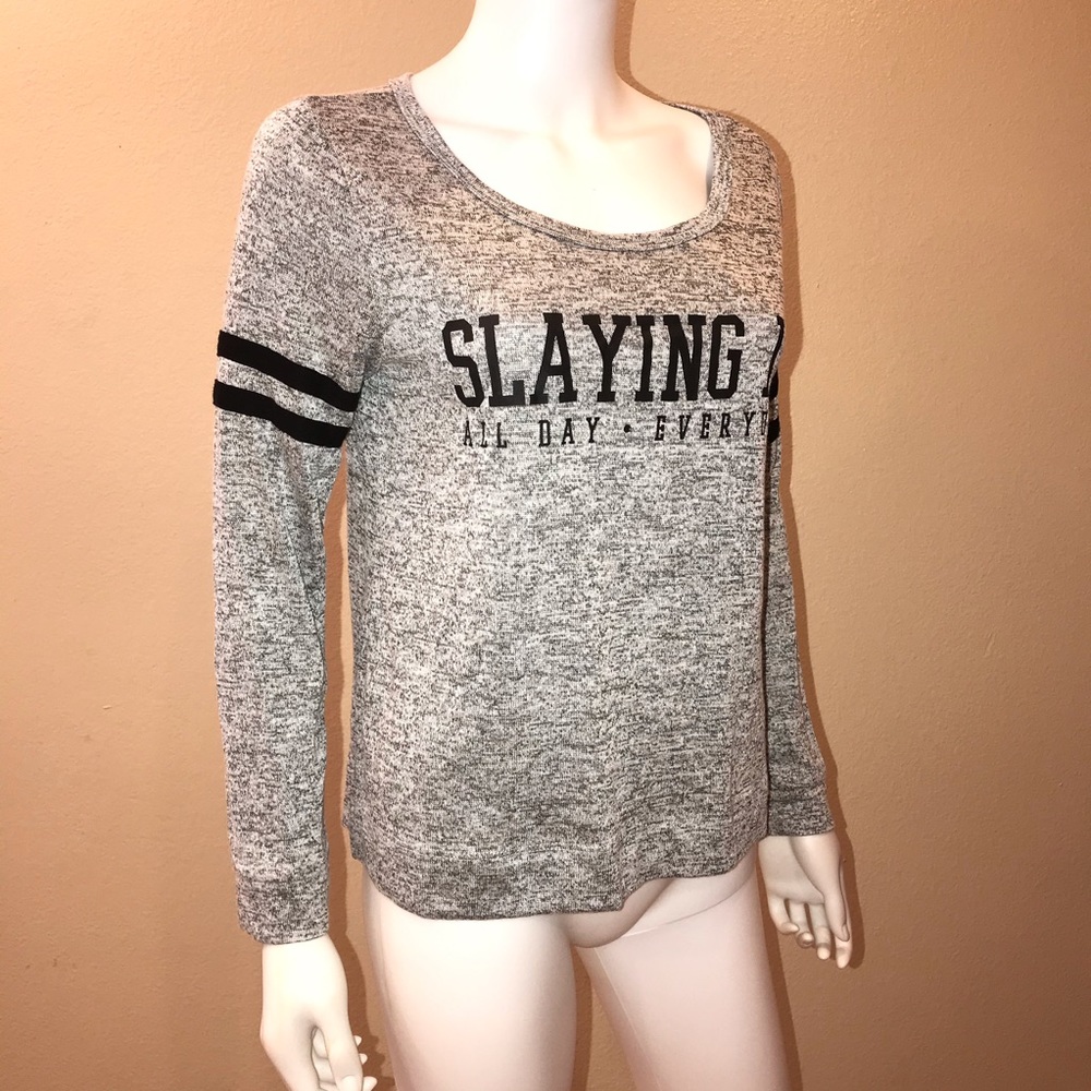 Charlotte Russe Long Sleeve Graphic Tee Size M Grey Slaying It All Day Leisure